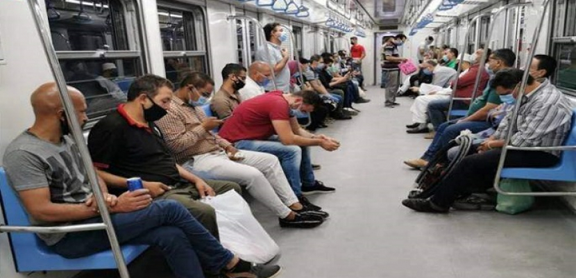 وزارة الصحة تدعو لارتداء الكمامة فى أماكن العمل والمواصلات لتفادى الإصابة بكورونا