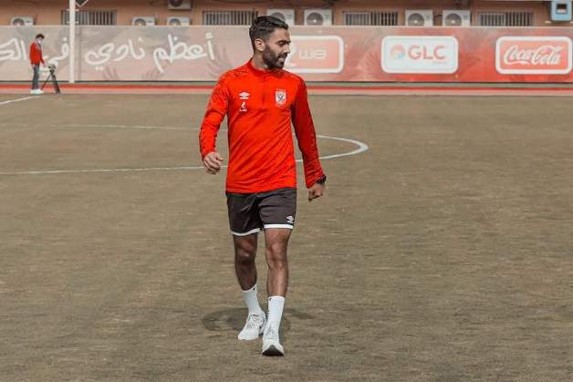 حسين الشحات يخرج من معسكر المنتخب بسبب الإصابة