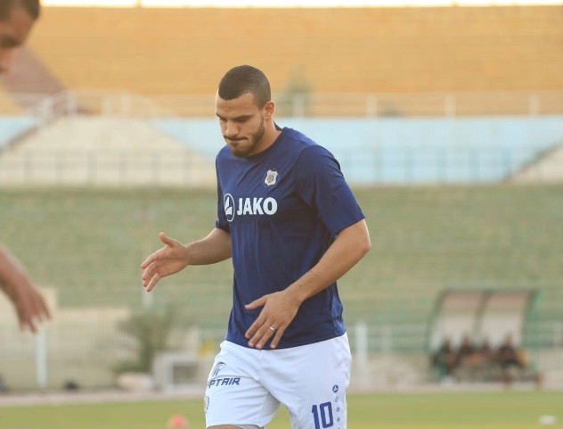 الإسماعيلي يعاقب شكري نجيب بغرامة مالية