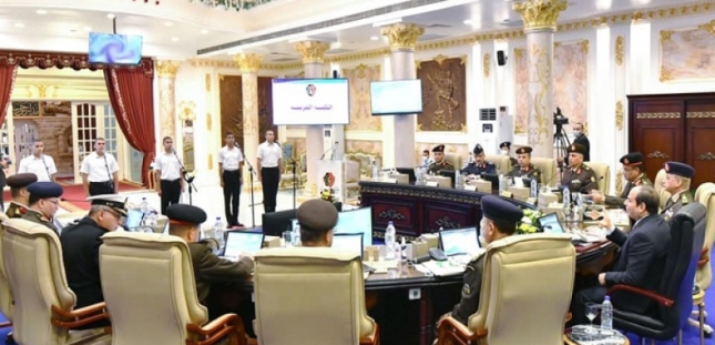 الرئيس السيسي يحضر اختبارات کشف الهيئة للطلبة المتقدمين للالتحاق بالكليات والمعاهد العسكرية