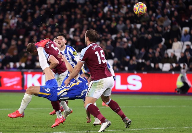 مواعيد مباريات اليوم الخميس والقنوات الناقلة