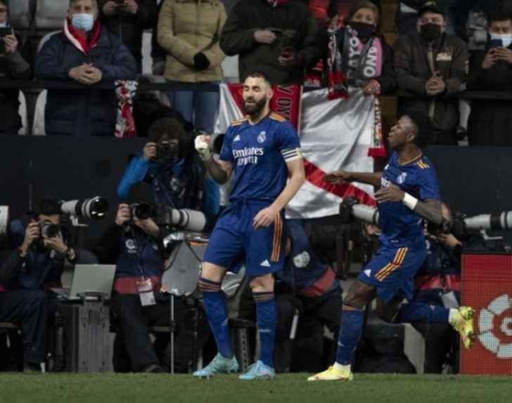 ريال مدريد يفوز على رايو فايكانيو 1-0 ويوسع الفارق مع إشبيلية