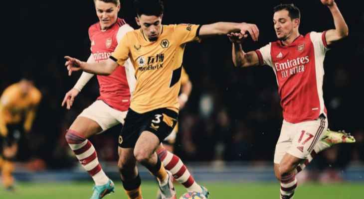 أرسنال يفوز علي وولفرهامبتون 2-1 في الدوري الإنجليزي