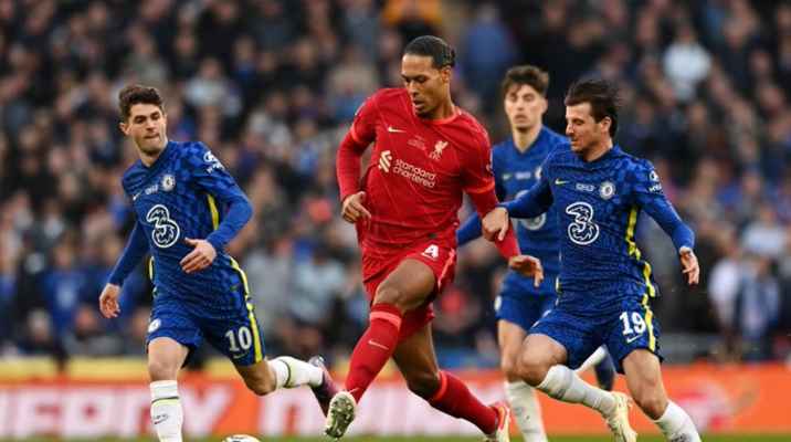 ليفربول بطلًا لكأس الرابطة على حساب تشيلسي بعد ماراثون ركلات الترجيح