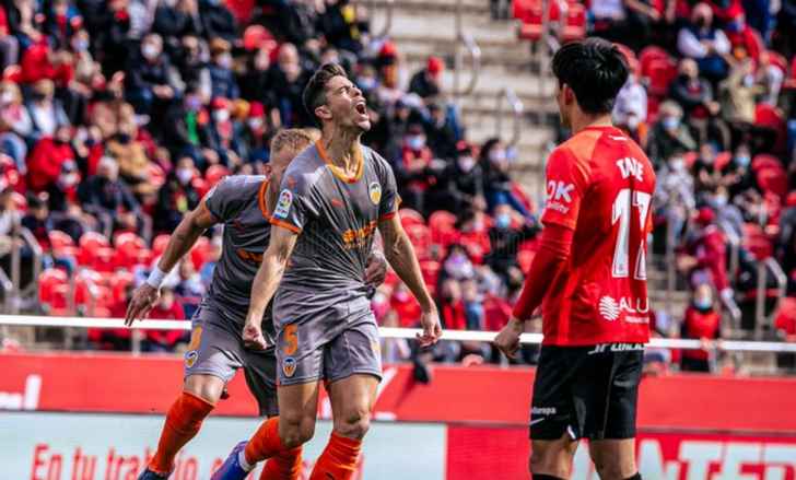 فالنسيا يتخطى ريال مايوركا 1-0 في الدوري الإسباني