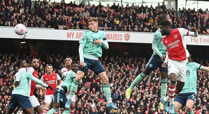 أرسنال يهزم ليستر سيتي 2-0 ويرتقي للمركز الرابع بالدوري الإنجليزي