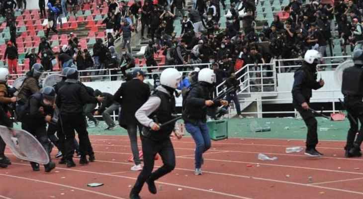 فيديو | خسائر مادية وإصابات حصيلة الشغب بعد مباراة الجيش الملكي والمغرب الفاسي