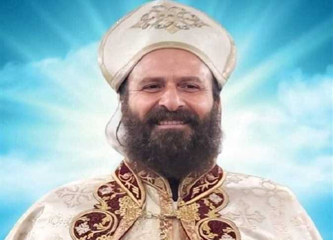 مقتل كاهن على يد مسن بشارع محمد نجيب بالإسكندرية