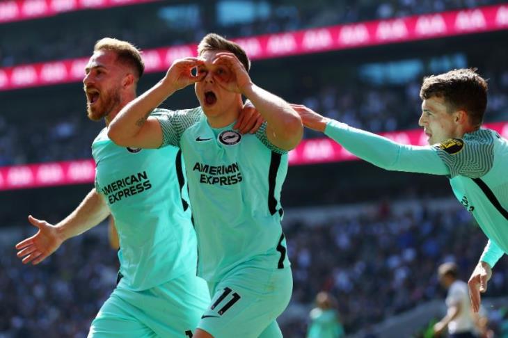 برايتون يفوز علي توتنهام 1-0 في الدوري الإنجليزي