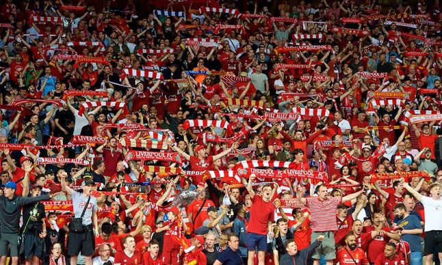 جماهير ليفربول وراء تراجع محمد صلاح عن شروطة المالية