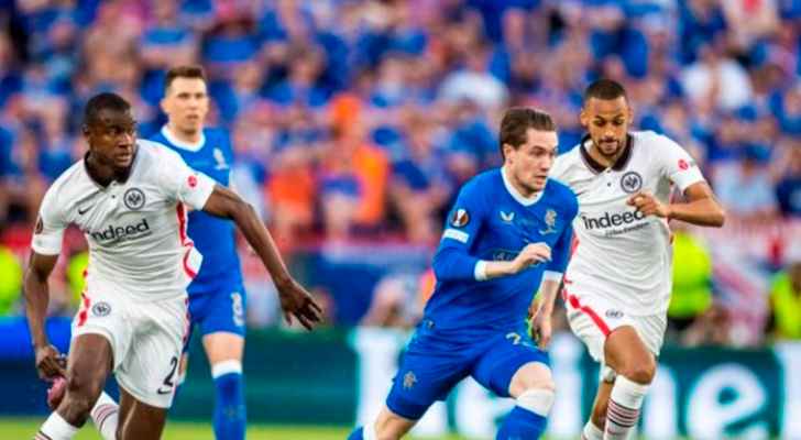 فرانكفورت يُتوج بلقب الدوري الأوروبي على حساب رينجرز