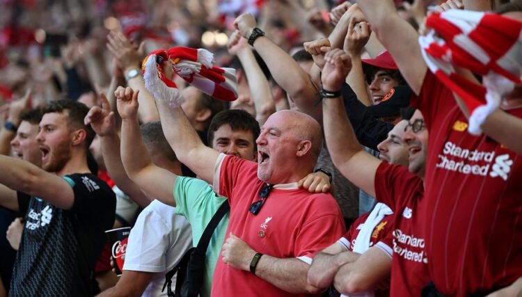 ليفربول يُتوج بطلاً لكأس الاتحاد الإنجليزي علي حساب تشيلسي