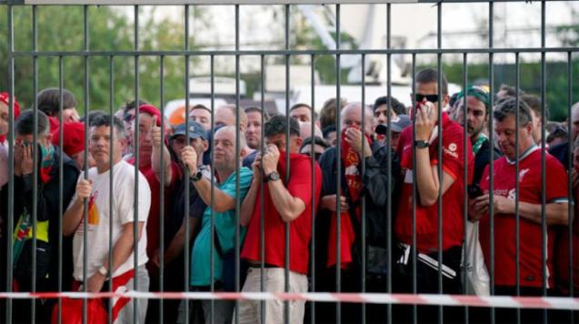 الاتحاد الأوروبي يعتذر لمشجعي ليفربول وريال مدريد بعد فوضى «استاد دو فرانس»