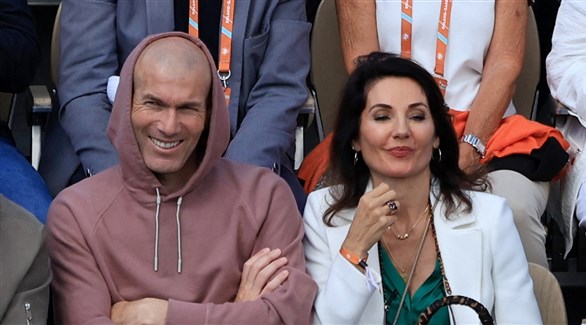 ماكرون يأمل في عودة زيدان إلى الدوري الفرنسي