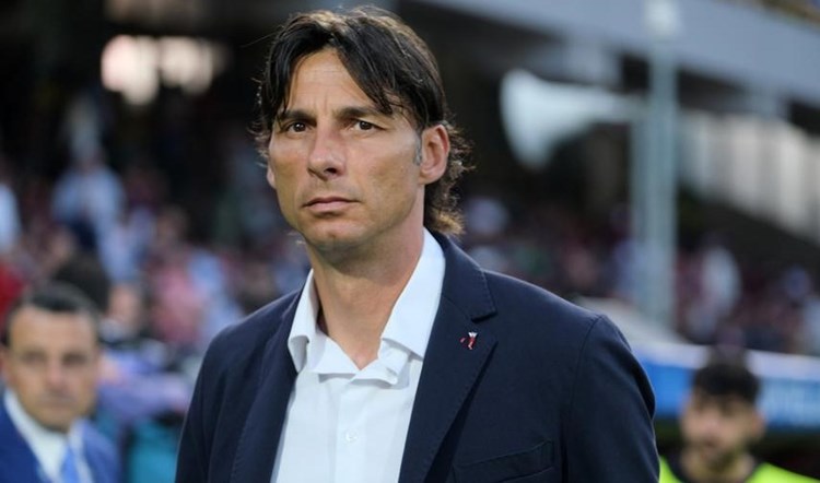 هيلاس فيرونا يعين جابرييلي تشوفي مدرباً جديداً للفريق