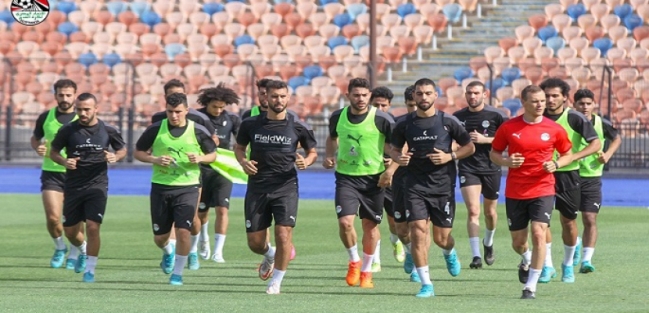 المنتخب يخوض مراناً صباحياً قبل السفر إلي كوريا الجنوبية