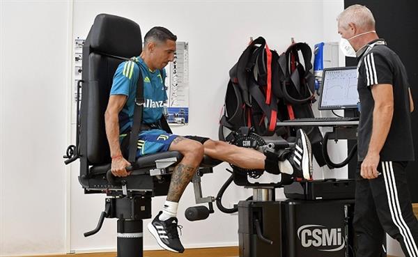 دي ماريا: أعد جماهير يوفنتوس بالالتزام والتضحية للفوز