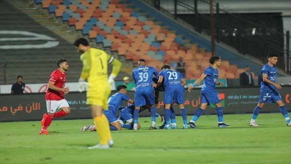 الزمالك يطالب لاعبيه بإنهاء الاحتفالات بعد التتويج بالكأس