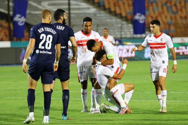 الزمالك يكتسح بيراميدز 3-0 ويحلق بصدارة الدوري