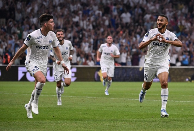 مارسيليا يفوز على أنجيه 3-0 في الدوري الفرنسي