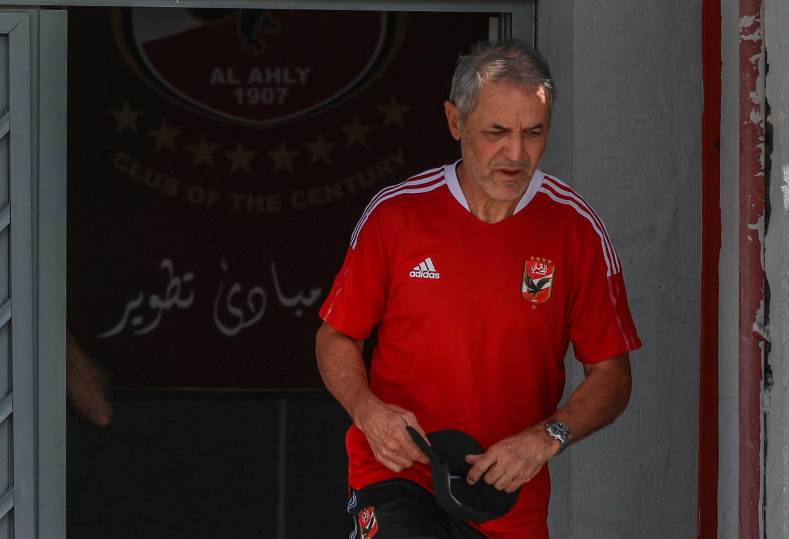 كولر: الأهلي يغلق صفحة مباراة فاركو ويستعد بقوة لمواجهة سموحة