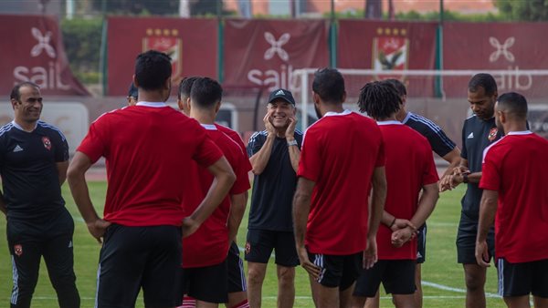 كولر يستعين بالقوة الضاربة للأهلى أمام بيراميدز فى نهائى الكأس