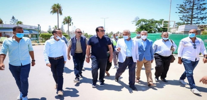 وزير الصحة يتوجه لشرم الشيخ لمراجعة الاستعدادات الصحية لمؤتمر المناخ (COP27)