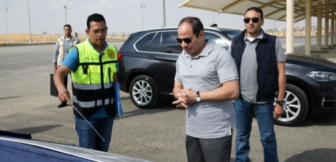 الرئيس السيسي يتفقد مدينة السيارات المتكاملة ويوجه بتزويدها بكافة المرافق العامة