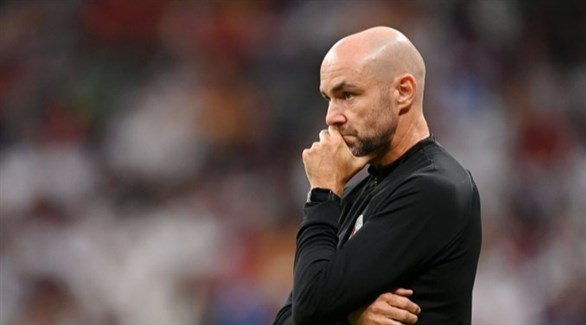 سانشيز لا يلتمس أي أعذار للاعبي قطر بعد بداية متواضعة للمونديال