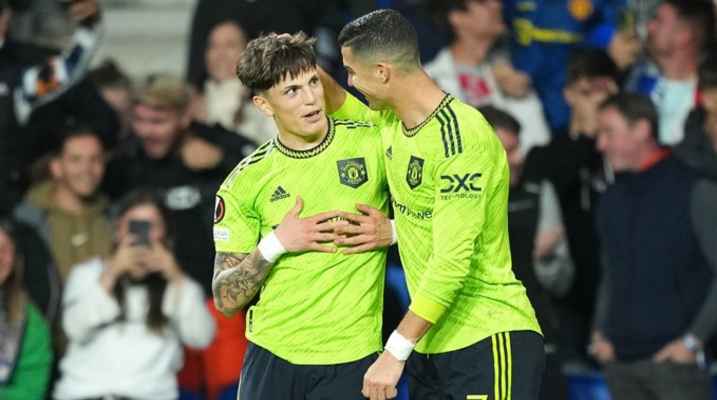 مان يونايتد يهزم سوسييداد 1-0 في الدوري الأوروبي ويخسر الصدارة وسقوط لاتسيو