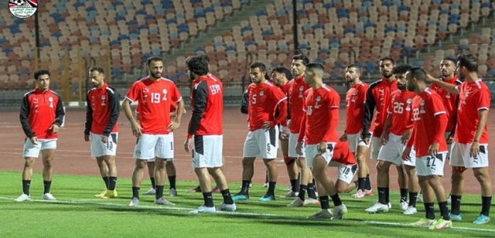 منتخب مصر بالزي الأحمر وزامبيا بالأخضر استعداداً لودية الفريقين الخميس