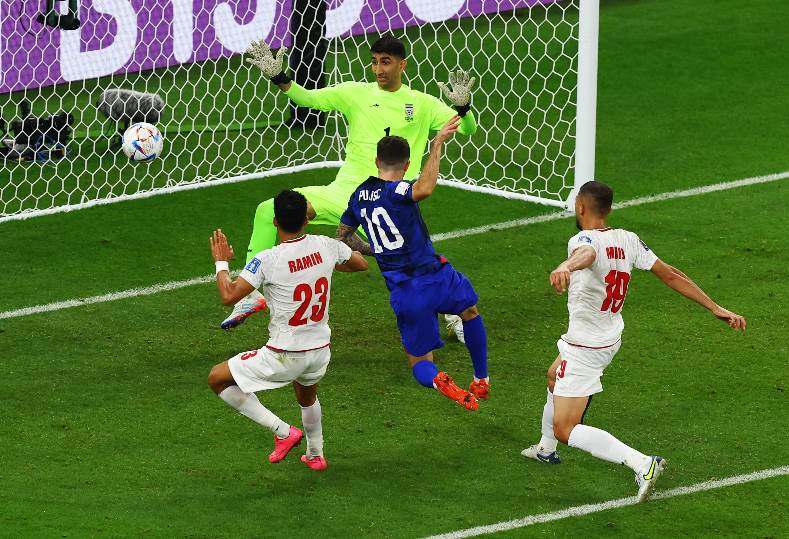 أمريكا تفوز علي إيران 1-0 وتصعد إلى دور الـ 16 بكأس العالم