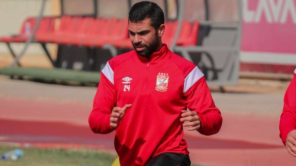 مصدر في النادي الأهلي: لا توجد نية لعودة فتحي من جديد للفريق