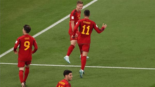 إسبانيا تتقدم على اليابان 1-0 في الشوط الأول