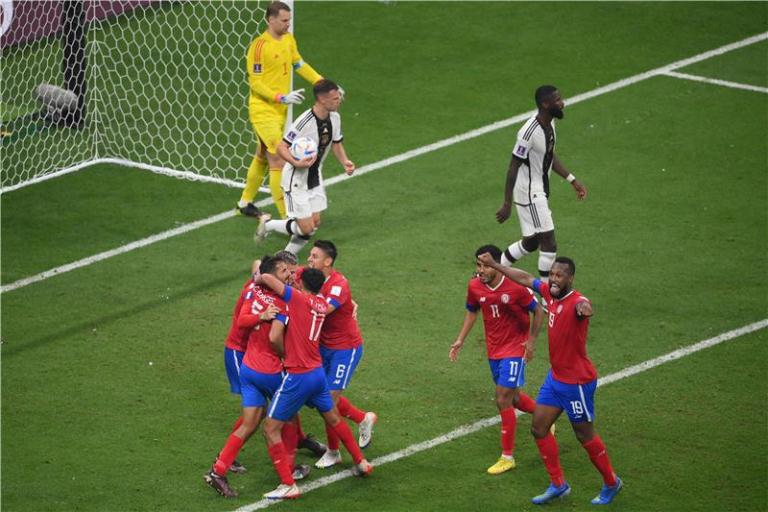 ألمانيا تفوز على كوستاريكا 4-2 وتودع المونديال