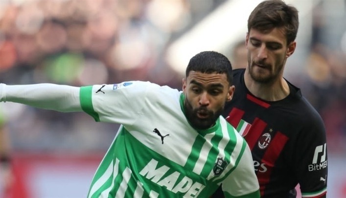 ساسولو يسحق ميلان 5-2 في الدوري الإيطالي