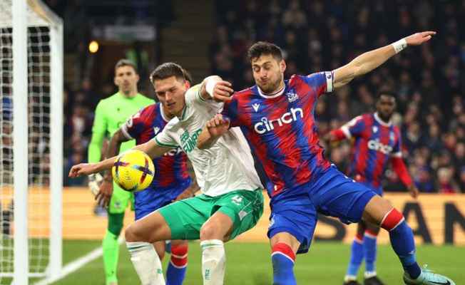 نيوكاسل يتعادل أمام كريستال بالاس بدون أهداف في الدوري الإنجليزي