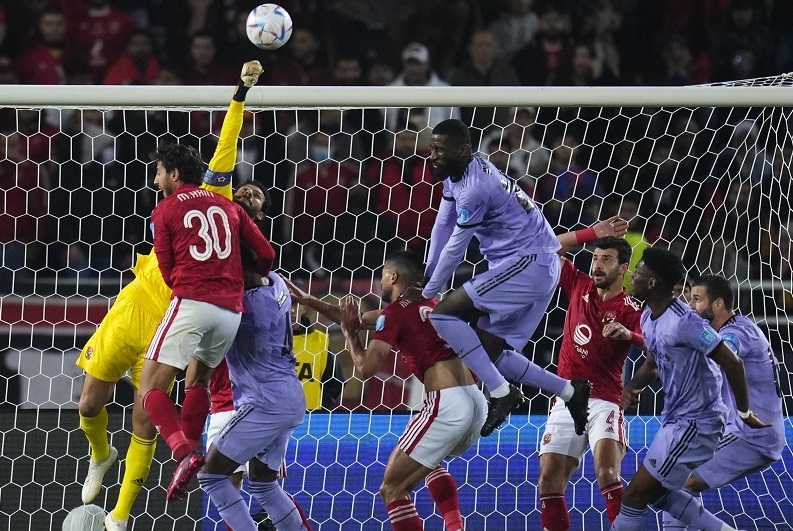 فيفا يُغرم المشاركين بمونديال الأندية والأهلي أكثر المتضررين