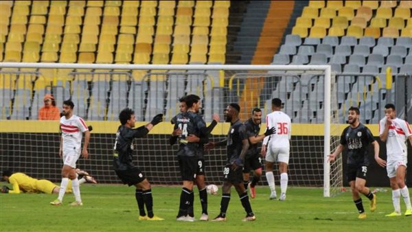 فاركو يفوز على الزمالك 3-0 في الدوري