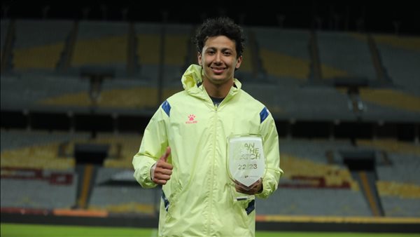 عمرو جمال يفوز بجائزة أفضل لاعب في مباراة الزمالك وفاركو في الدوري