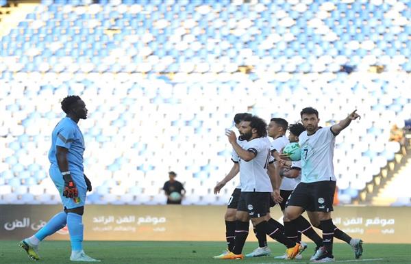 منتخب مصر يهزم غينيا ويتأهل إلى نهائيات أمم أفريقيا