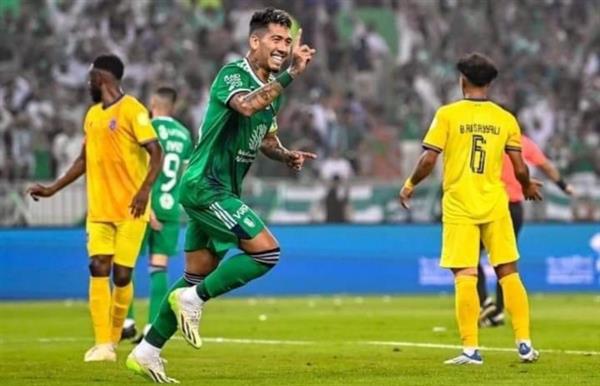 فيرمينو يقود أهلي جدة للفوز على الحزم 3-1 في افتتاحية الدوري السعودي