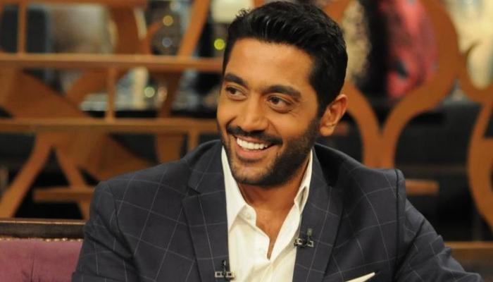 القبض علي الفنان أحمد فلوكس في مرسي مطروح وترحيله إلي قسم العجوزة