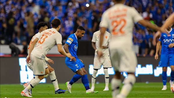 الهلال يتعادل مع الفيحاء 1-1 في الدوري السعودي