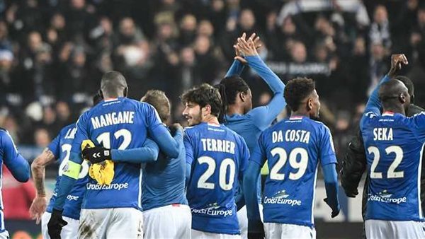 ستراسبورج يفوز على ليون 2-1 في الدوري الفرنسي