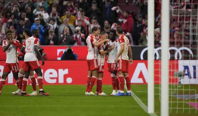 بايرن ميونيخ يفوز علي أوجسبورج 3-1 في الدوري الألماني