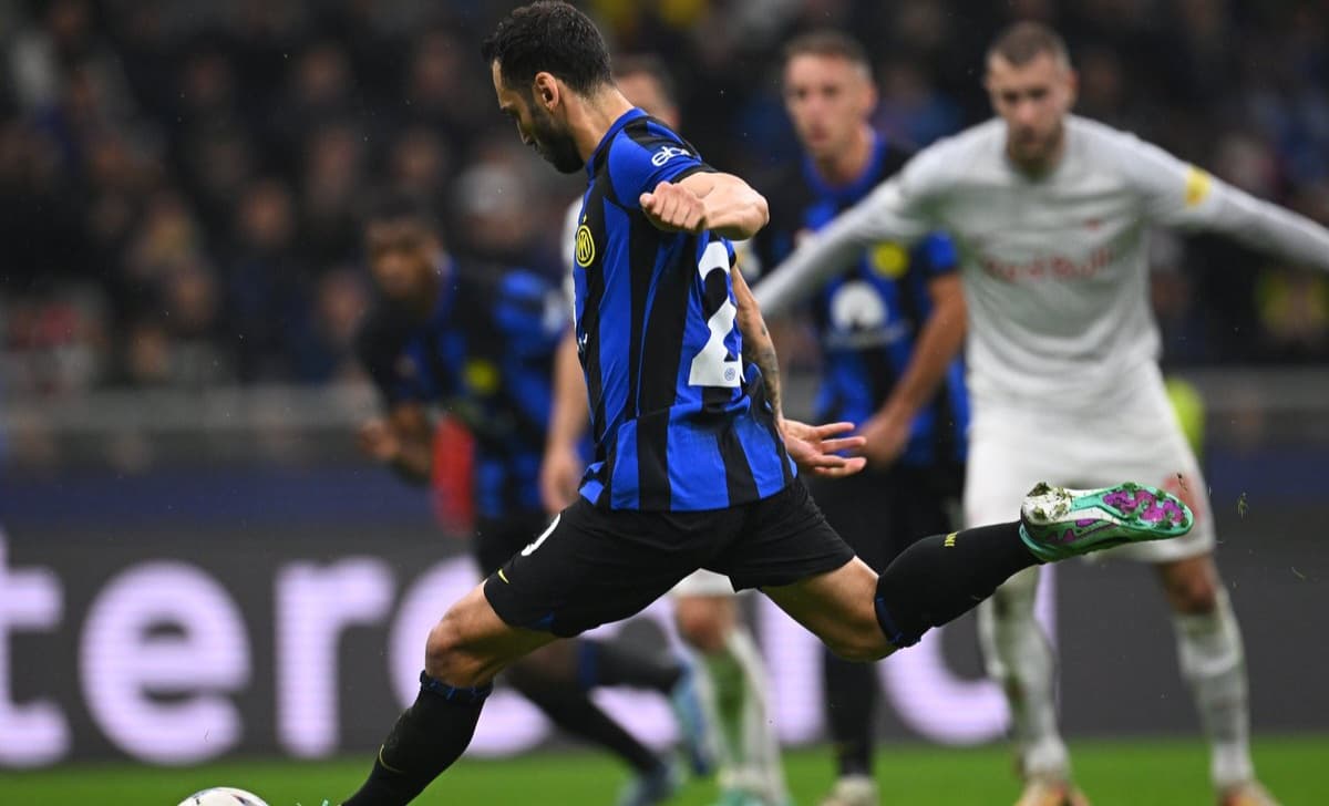 إنتر ميلان يفوز علي سالزبورج 2-1 في مباراة مثيرة بدوري الأبطال