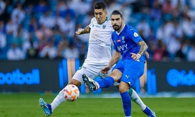 الهلال يفوز على التعاون 2-0 ويواصل الانفراد بصدارة الدوري السعودي