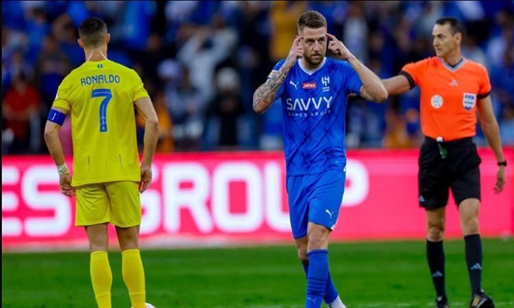 الهلال يفوز على النصر 3-0 ويعزز صدارته للدوري السعودي