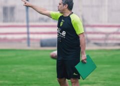 معتمد جمال يطالب لاعبي الزمالك بغلق ملف القمة والتركيز أمام سموحة